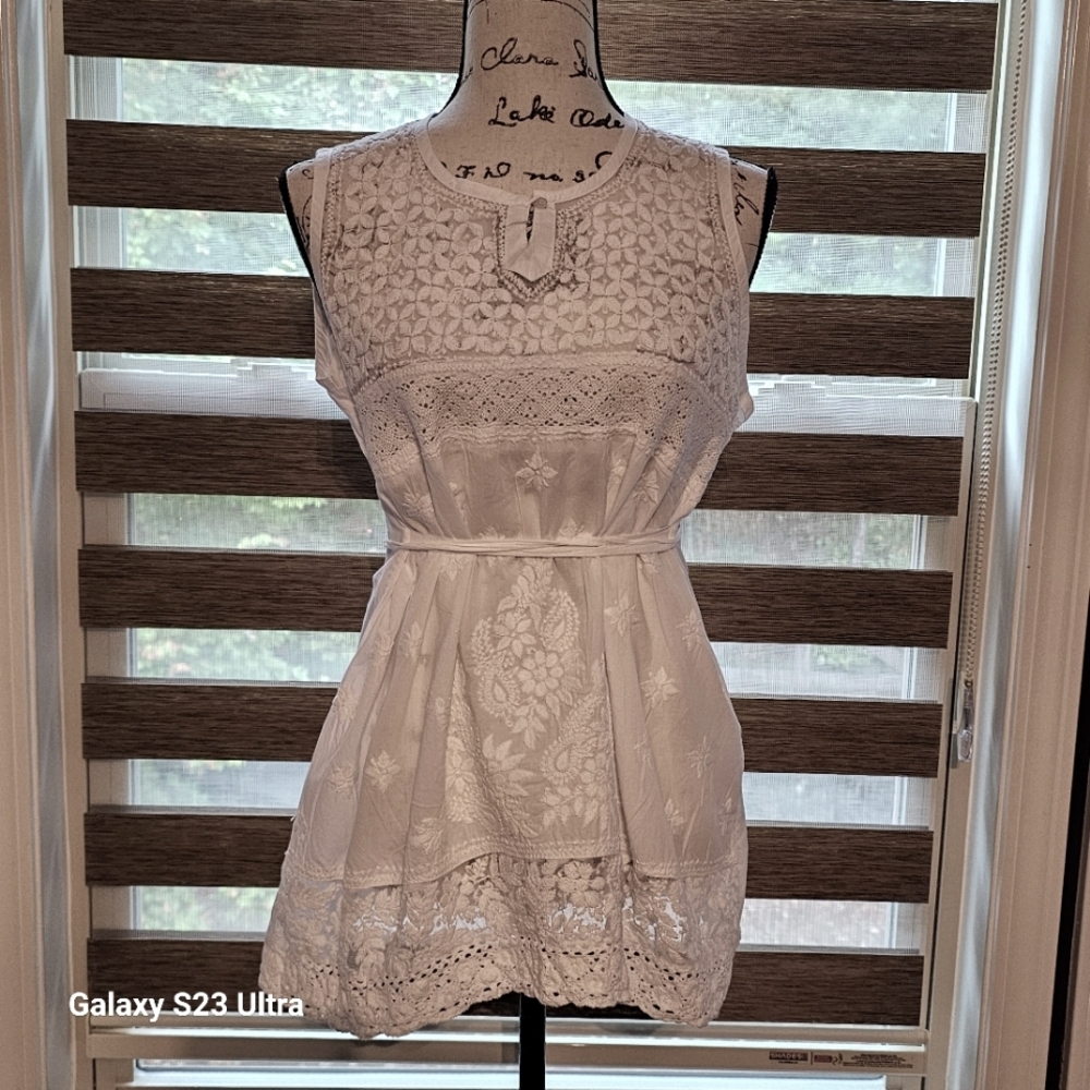 Mexican hand Embroidered top